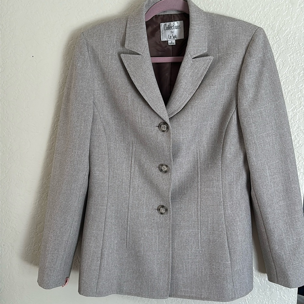 Blazer jacket light beige color size 8